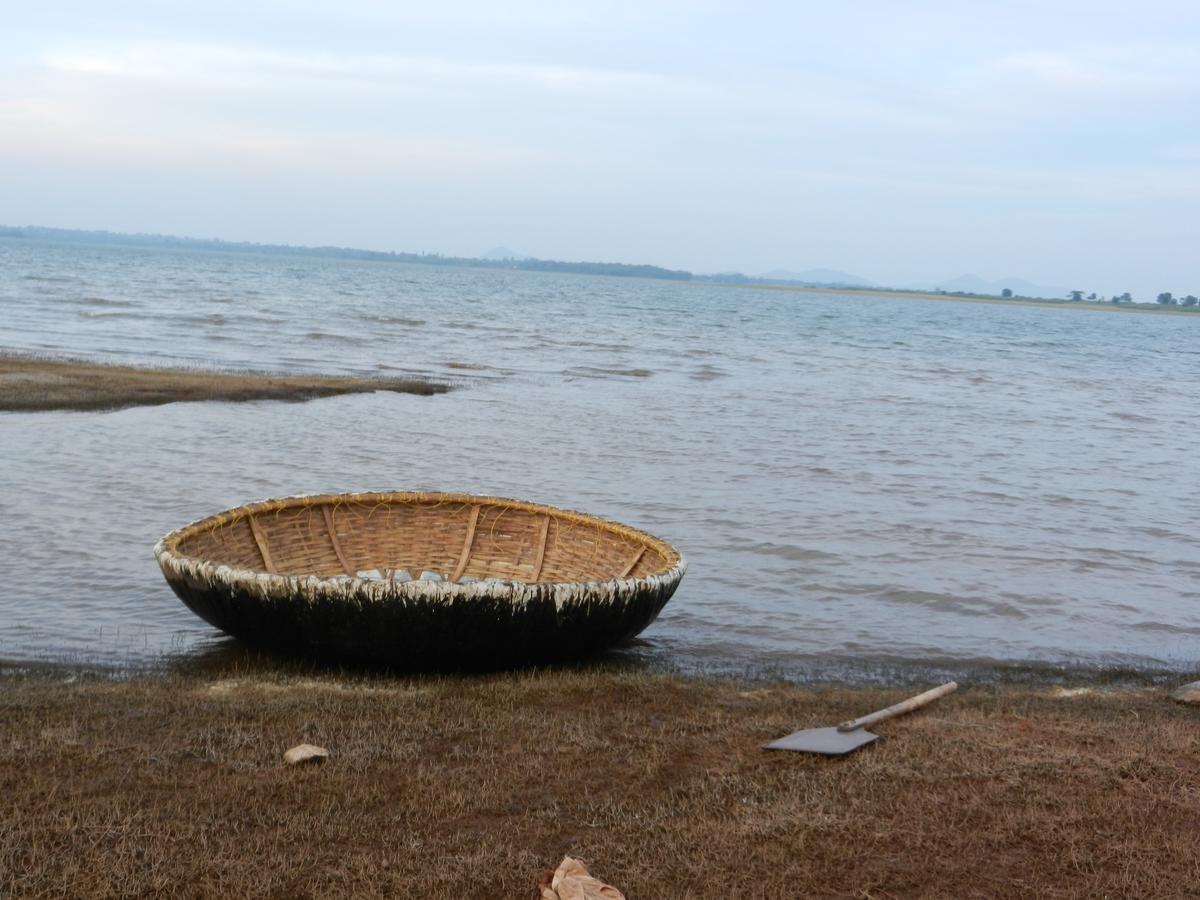 Готель Red Earth Kabini Begur Екстер'єр фото